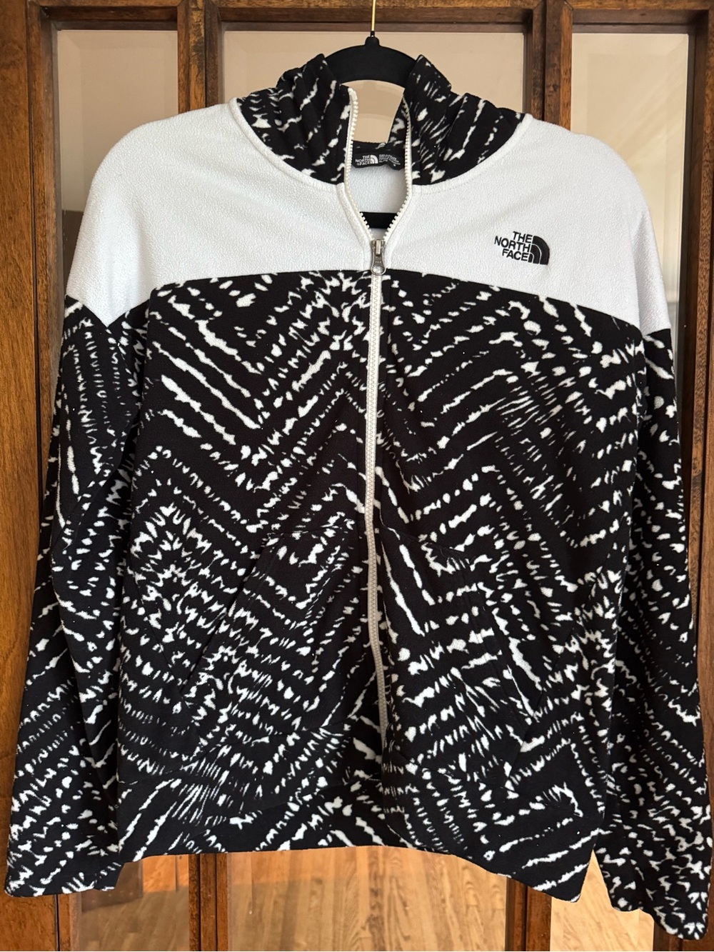 The North Face Girls hooded fleece jacket | Size XL